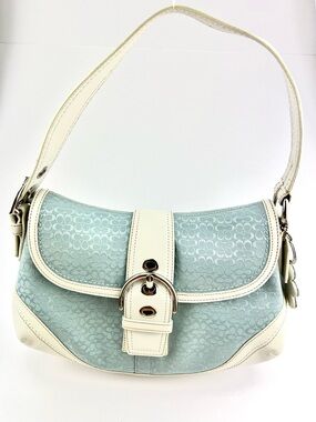 COACH Light Blue Soho Shoulder Bag Style F10926 Vintage